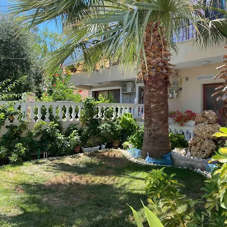 Pensionat Vacation *