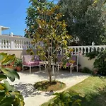 בית הארחה Vacation Vlorë